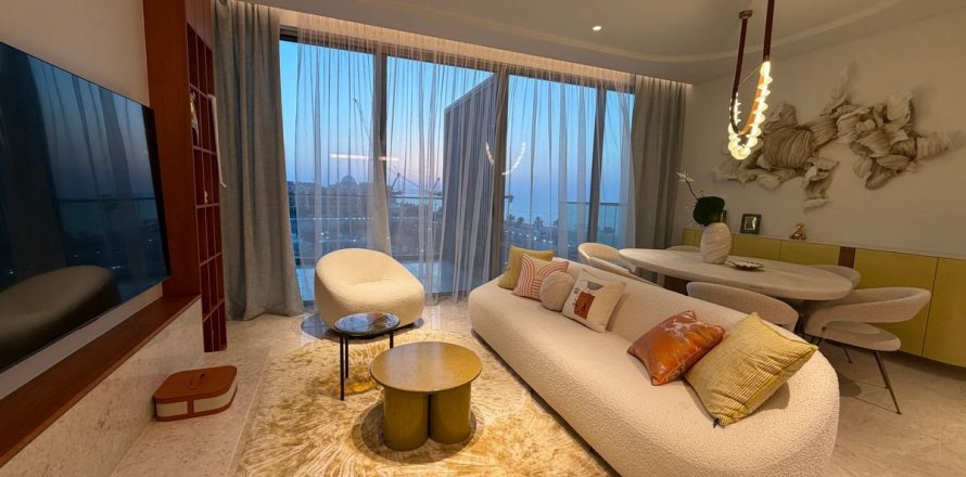 Apartment in Palm Jumeirah, Dubai 2 bedrooms, 131.3 sq.m. № 114115
