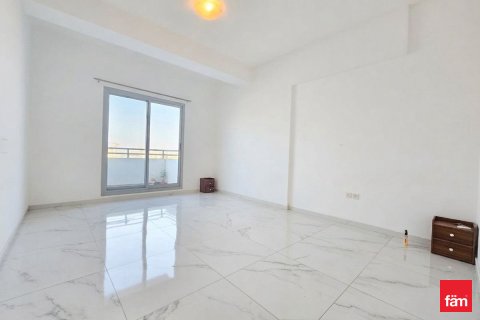 Apartment in Al Furjan, Dubai 2 bedrooms, 120.3 sq.m. № 114116 - photo 11