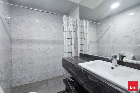 Apartment in Al Furjan, Dubai 2 bedrooms, 120.3 sq.m. № 114116 - photo 15