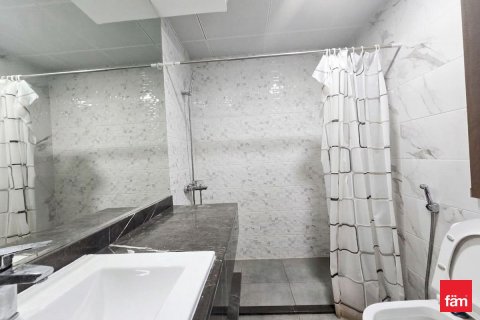 Apartment in Al Furjan, Dubai 2 bedrooms, 120.3 sq.m. № 114116 - photo 16