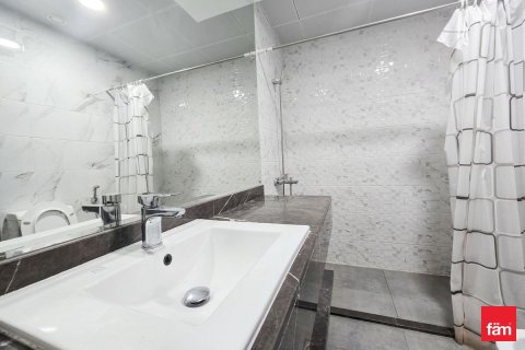 Apartment in Al Furjan, Dubai 2 bedrooms, 120.3 sq.m. № 114116 - photo 14