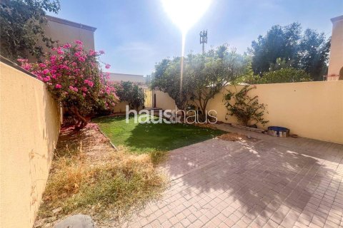 Villa in The Springs, Dubai 2 bedrooms, 157 sq.m. № 43221 - photo 6