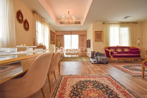 Villa in The Springs, Dubai 2 bedrooms, 312 sq.m. № 43212 - photo 10