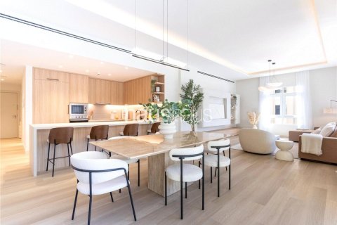 Appartement à Greens, Dubai, 3 chambres, 192 m², № 43220 - photo 17