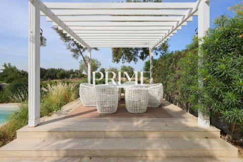 Villa en Jumeirah Golf Estates, Dubai, 5 dormitorios, 836 m², № 24312 - foto 13