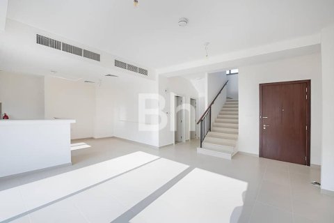 تاون هاوس في Town Square, دبي 3 غرف نوم, 203 م² رقم 24313 - صورة 1