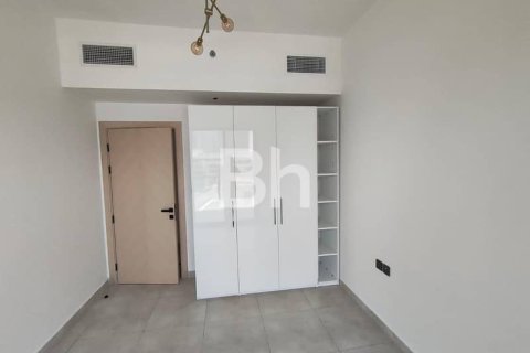 Снять в аренду квартиру в Джумейра Вилладж Серкл, Дубай: 3 спальни, 119м², № 24315 - фото 13