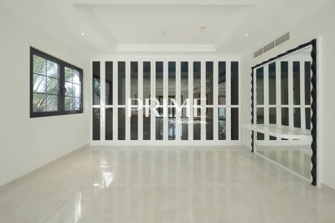 Villa in Jumeirah Golf Estates, Dubai 6 bedrooms, 1326 sq.m. № 24317 - photo 6