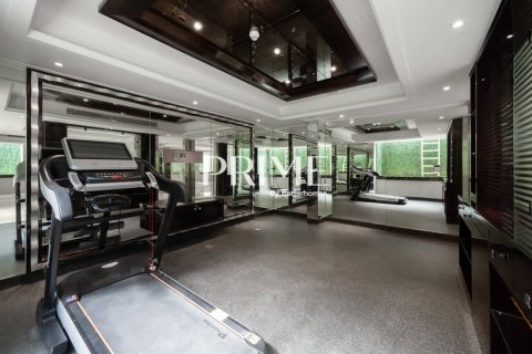 Villa in Jumeirah Golf Estates, Dubai 6 bedrooms, 1326 sq.m. № 24317 - photo 14