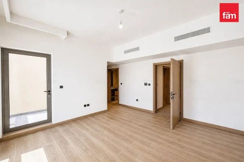 Снять в аренду таунхаус в Дубае: 4 спальни, 144м², № 110947 - фото 10
