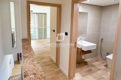 Townhouse in Dubai Land, Dubai 1 bedroom, 63 sq.m. № 15758 - photo 7