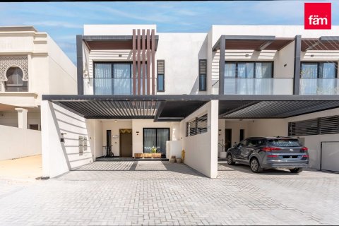 Adosado en Al Furjan, Dubai, 4 dormitorios, 170.1 m², № 59149 - foto 1