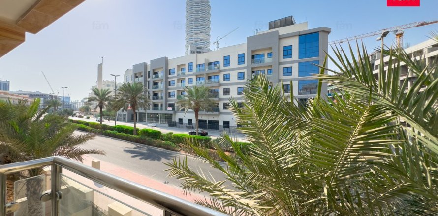 Villa in Dubai 4 bedrooms, 157.7 sq.m. № 59157