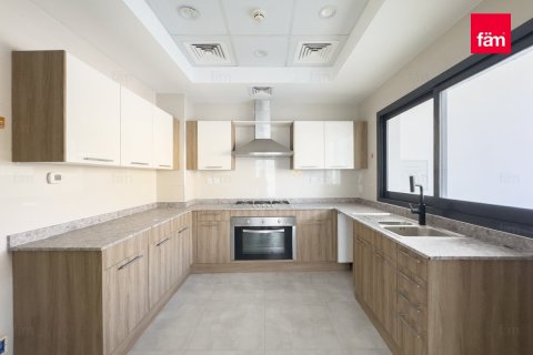 Villa in Dubai 4 bedrooms, 157.7 sq.m. № 59157 - photo 6