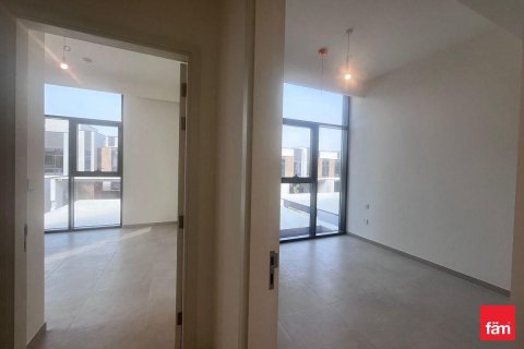 فيلا في دبي 4 غرف نوم, 247.4 م² رقم 50895 - صورة 17