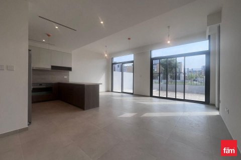 فيلا في دبي 4 غرف نوم, 247.4 م² رقم 50895 - صورة 2
