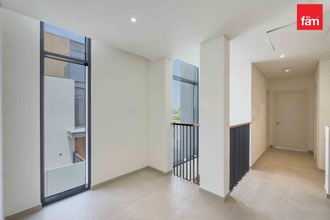 Villa in Dubai 4 bedrooms, 247.4 sq.m. № 50895 - photo 11