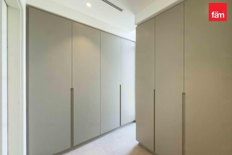 Villa in Dubai 4 bedrooms, 247.4 sq.m. № 50895 - photo 13