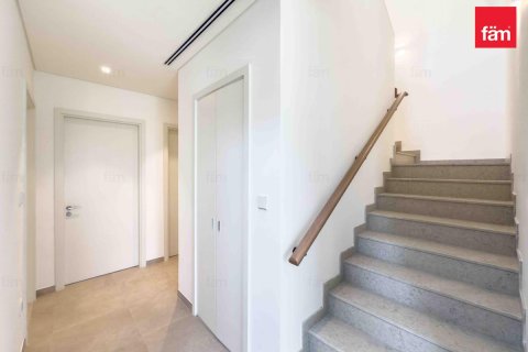 Villa in Dubai 4 bedrooms, 247.4 sq.m. № 50895 - photo 25