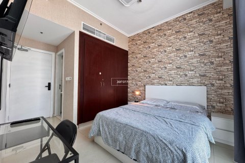 Apartment in Dubai Marina, Dubai 2 bedrooms, 138.5 sq.m. № 42670 - photo 1