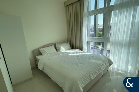 Купить таунхаус в DAMAC Hills (Akoya by DAMAC), Дубай: 3 спальни, 152м², № 98373 - фото 8