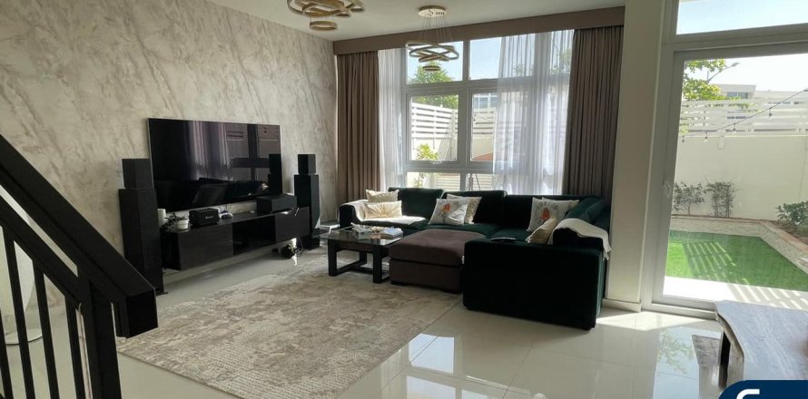 Таунхаус в DAMAC Hills (Akoya by DAMAC), Дубай, 3 спальни, 152м², № 98373