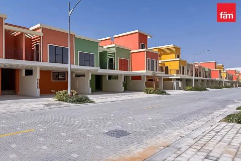 تاون هاوس في دبي 3 غرف نوم, 144 م² رقم 141915