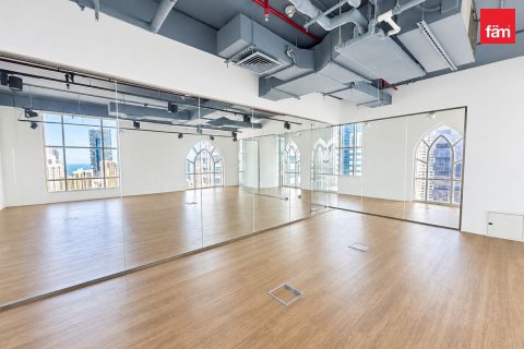 Oficina en Dubai, 185.4 m², № 141916 - foto 2