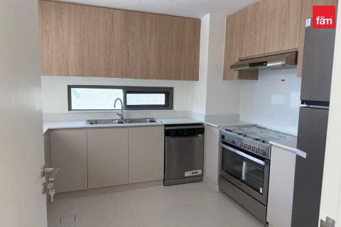 Villa en Dubai, 4 dormitorios, 335.1 m², № 141287 - foto 8
