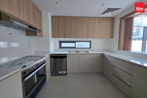 Villa en Dubai, 4 dormitorios, 335.1 m², № 141287 - foto 7
