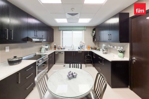 Villa à Al Barsha, Dubai, 4 chambres, 435.2 m², № 95715 - photo 21