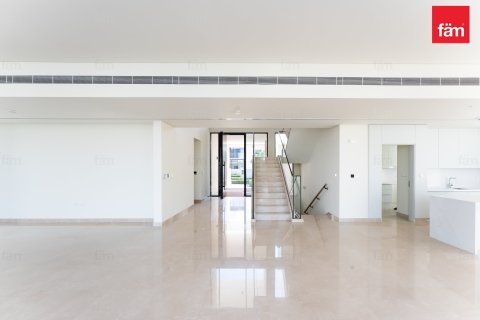 Villa in Dubai Hills Estate, Dubai 5 bedrooms, 650.5 sq.m. № 95717 - photo 4