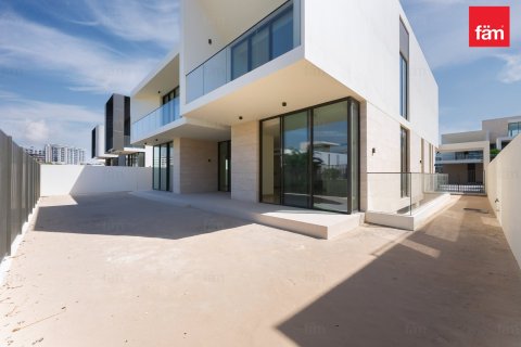 Villa in Dubai Hills Estate, Dubai 5 bedrooms, 650.5 sq.m. № 95717 - photo 16