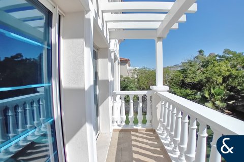 Снять в аренду виллу в Jumeirah Village Triangle, Дубай: 2 спальни, 674м², № 98813 - фото 11