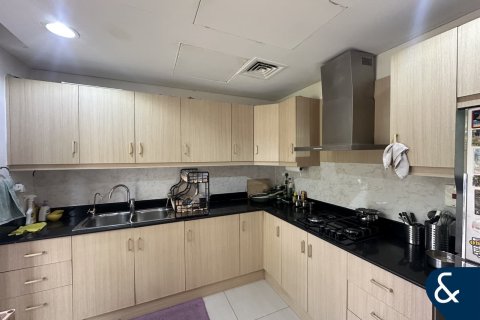 Villa in Springs 10, The Springs, Dubai 3 bedrooms, 228 sq.m. № 98815 - photo 6