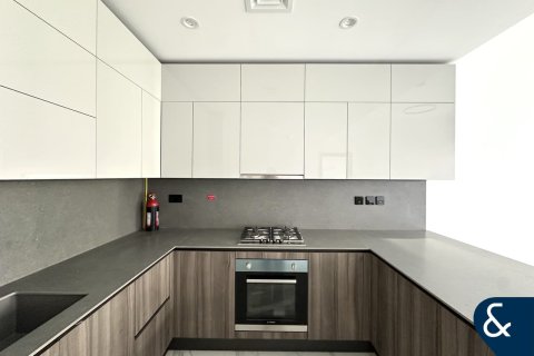 Appartement à Business Bay, Dubai, 1 chambre, 91 m², № 98816 - photo 2