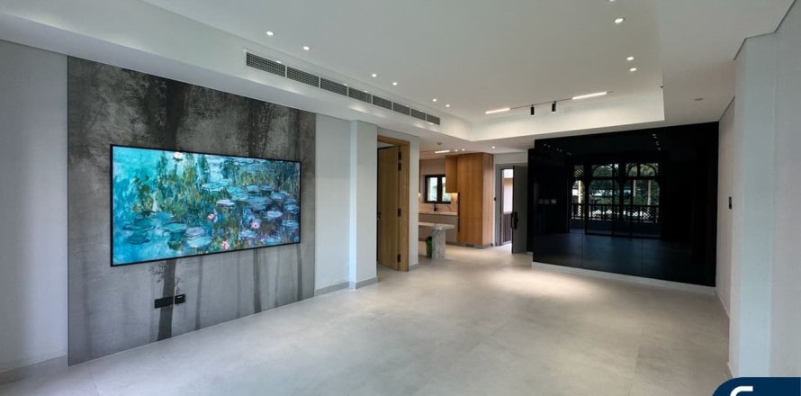 Apartment in Downtown Dubai (Downtown Burj Dubai), Dubai 2 bedrooms, 145 sq.m. № 98814