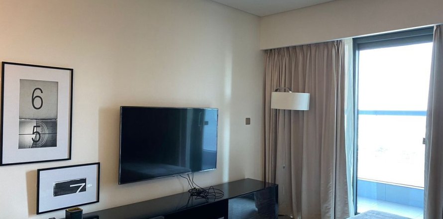 Квартира в Бизнес-Бэе, Дубай, 1 спальня, 98м², № 99560