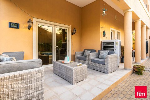 Villa à Dubai, 5 chambres, 560.4 m², № 40121 - photo 17