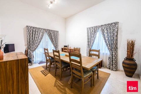 Villa à Dubai, 5 chambres, 560.4 m², № 40121 - photo 19