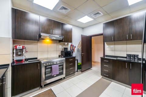 Villa à Dubai, 5 chambres, 560.4 m², № 40121 - photo 26