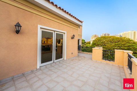 Villa à Dubai, 5 chambres, 560.4 m², № 40121 - photo 18