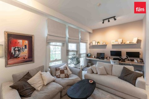 Villa à Motor City, Dubai, 4 chambres, 380.7 m², № 40115 - photo 5