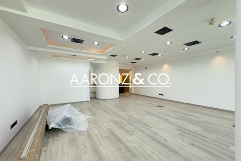 Bureau à Business Bay, Dubai, 90.4 m², № 78366 - photo 2