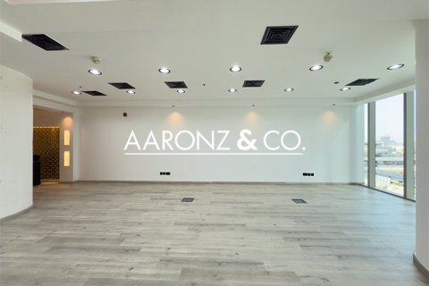 Bureau à Business Bay, Dubai, 90.4 m², № 78366 - photo 13