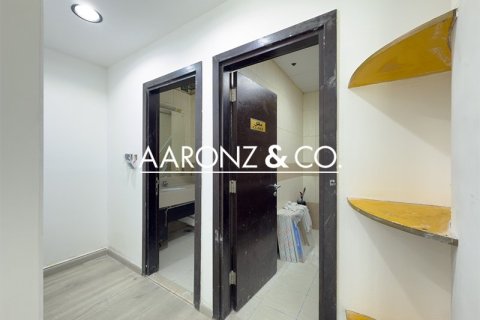 Bureau à Business Bay, Dubai, 90.4 m², № 78366 - photo 7