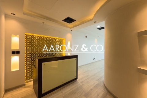 Bureau à Business Bay, Dubai, 90.4 m², № 78366 - photo 1