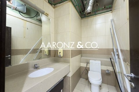 Bureau à Business Bay, Dubai, 90.4 m², № 78366 - photo 11