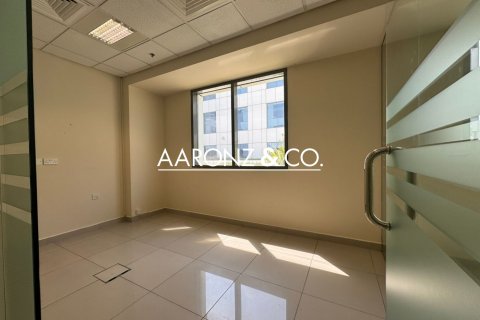 Bureau à Dubai Investment Park, Dubai, 101.9 m², № 78377 - photo 3