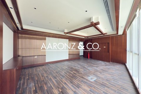 Bureau à Business Bay, Dubai, 198.7 m², № 78375 - photo 9